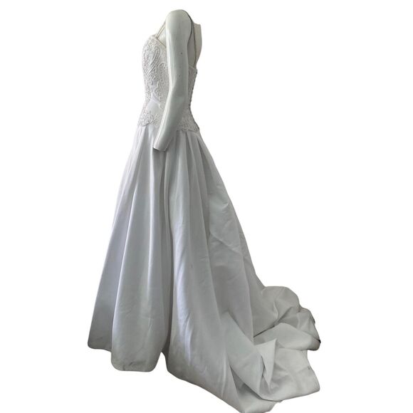 St Tropez Wedding Dress Womens S White Ballgown Beaded Bodice Tulle Train Bridal - Picture 7 of 15